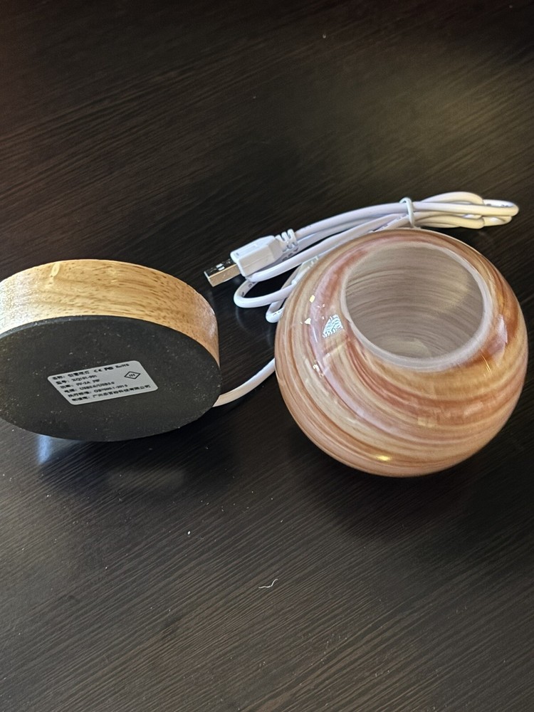 Bedside Planet Design Glass Nightlight USB NEW!