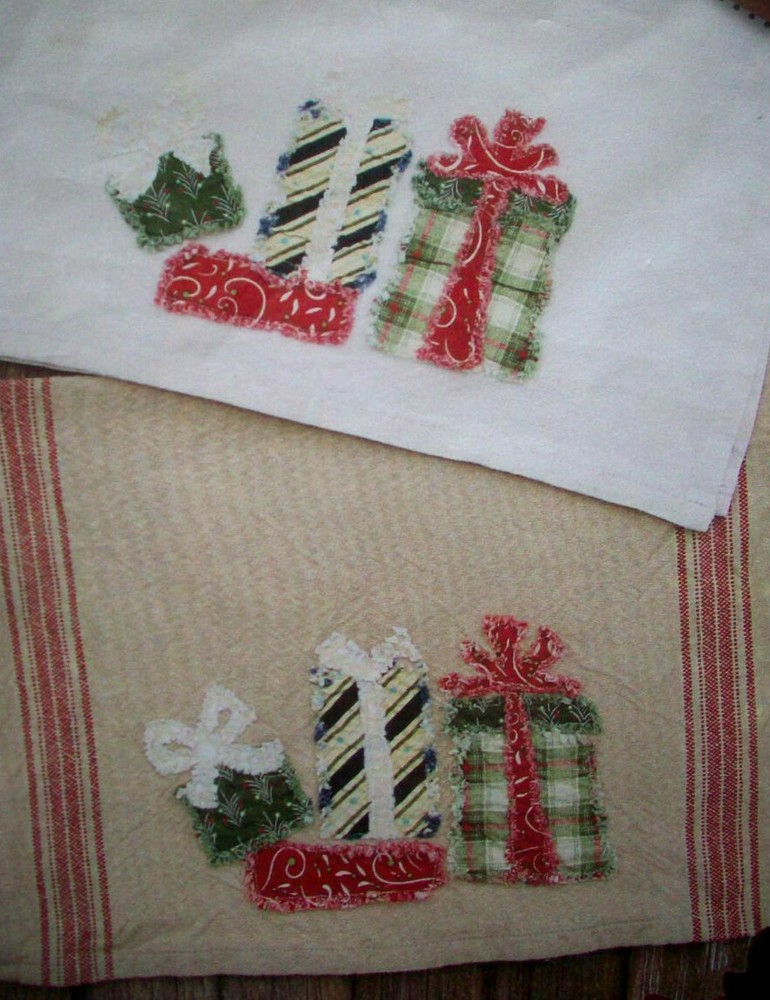 Super simple Christmas presents dish towels pattern