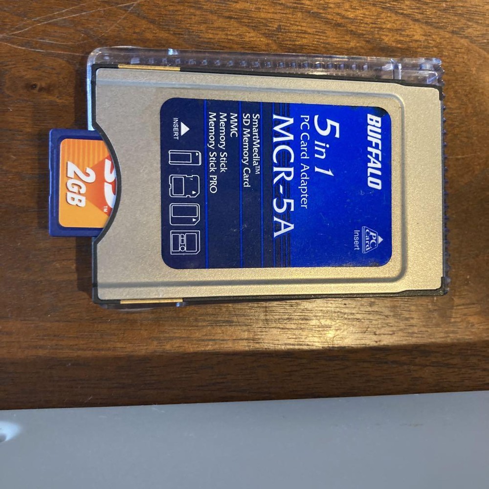 AKAI MPC2000XL Drum Machine Sampler Sampling Sequencer Working Confirmed