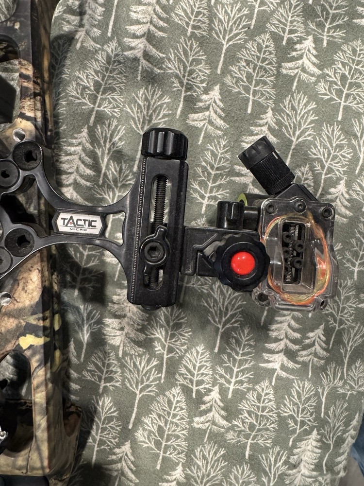 PSE EVO NXT Compound Bow Camo Bow Hunting