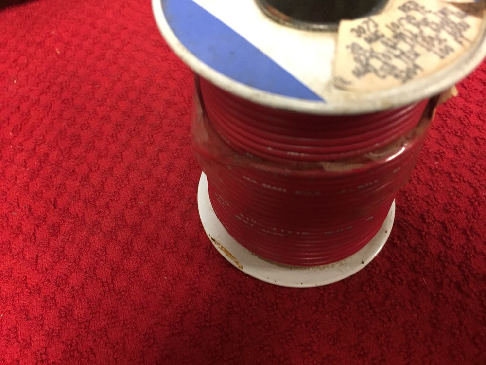 ALPHA 3073 	 HOOK-UP STRND 20AWG RED 100'