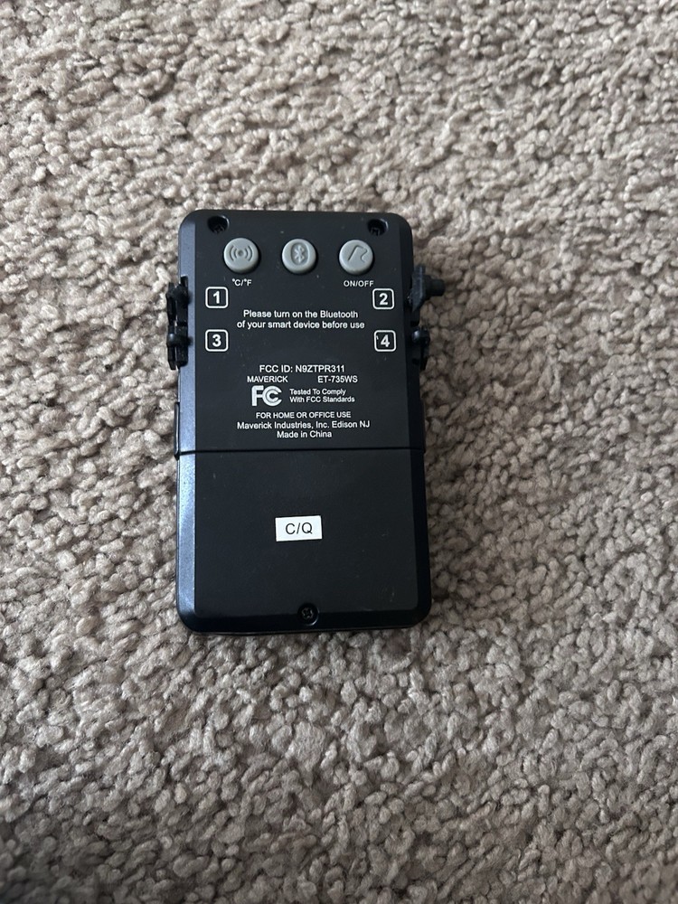 Williams Sonoma Bluetooth Thermometer Compatible with Apple/Android