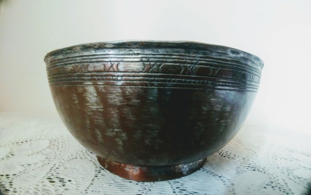 Antique Middle Eastern Hammered Copper Footed Bowl Marked