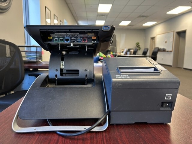 Oracle Micros Workstation 3 Wireless POS with printer and compatible cords