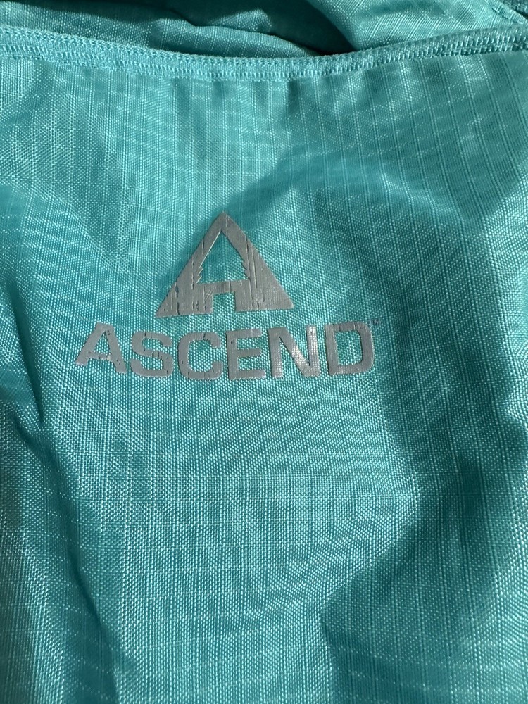 Ascend Curve Hydration Backpack Padded Shoulder Strap Campaign Hiking No Bottle