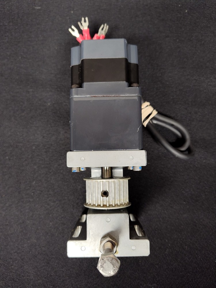 Vexta PK564AW-A94 5-Phase Stepping Motor