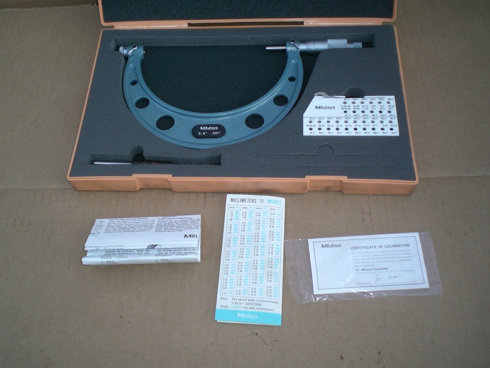 Mitutoyo 126-142 Thread Micrometer 5-6" Range .001" Graduation with case