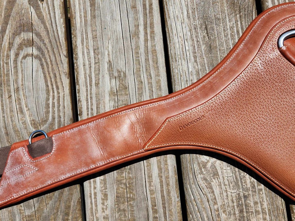 Devoucoux Caramel Brown Padded Belly Guard Stud Jump Girth - 54"-135cm - NWT