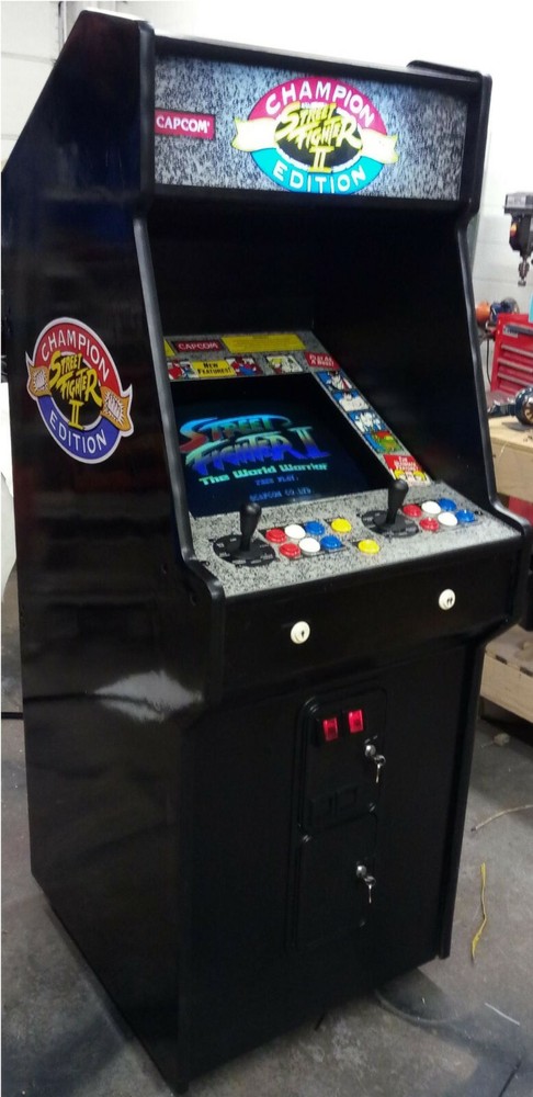 STREET FIGHTER II ARCADE MACHINE by CAPCOM (Excellent Condition)