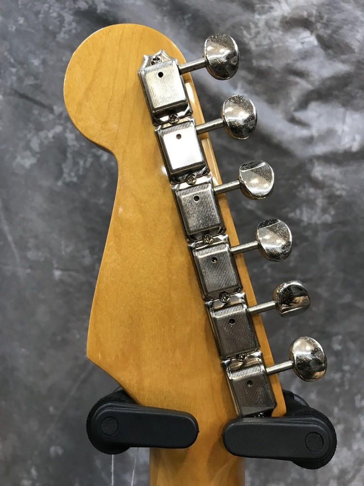 Fender Japan ST62-105DMC