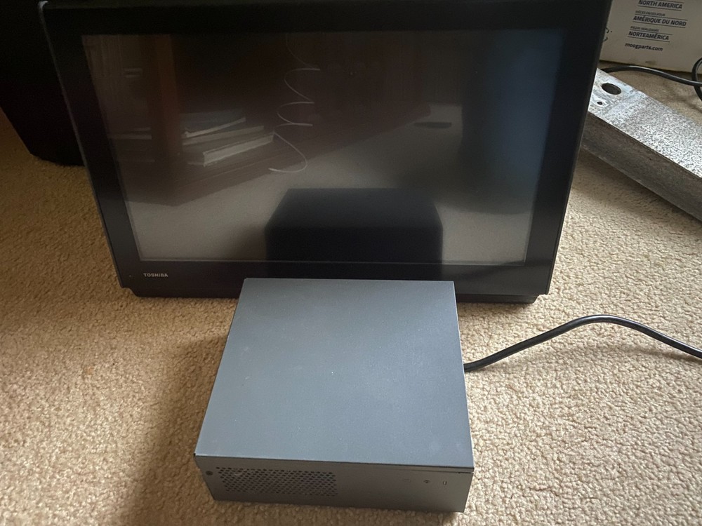 IBM Toshiba TCxWave 6140-E20 POS Celeron includes HDD