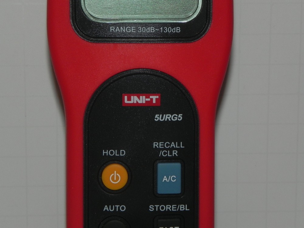 UNI-T 5URG5 sound meter range 30db - 130db