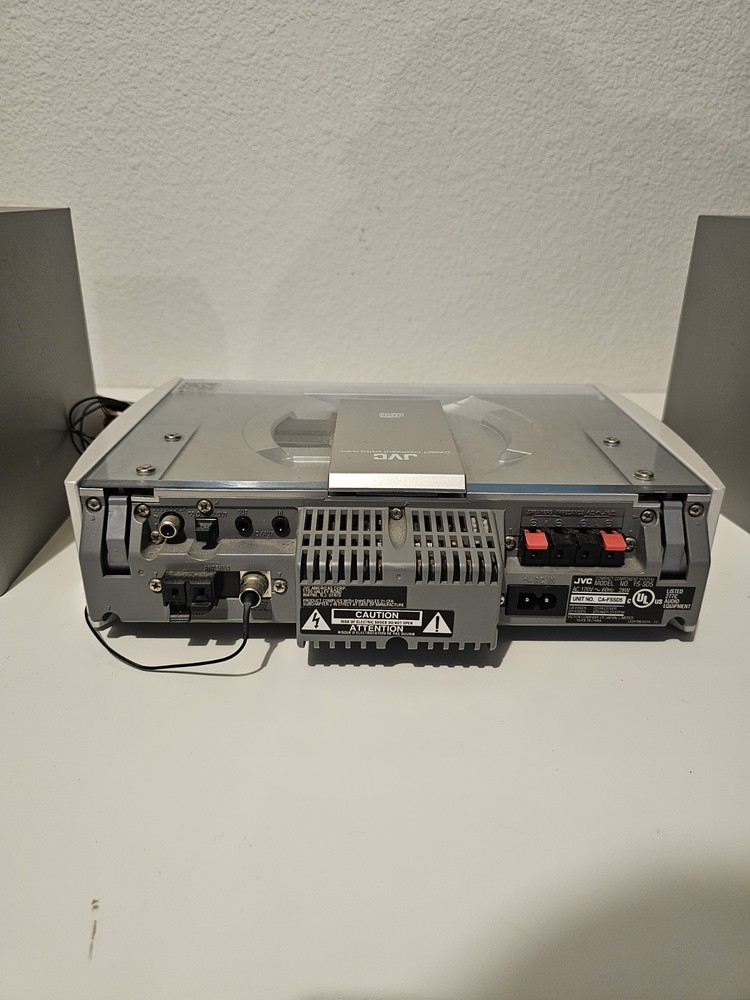 JVC FS-SD5 Compact Component System w/ Speakers