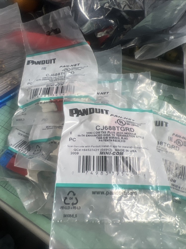 Panduit CJ688TGRD 8-Wire TG-Style Jack Module(8 PCs)