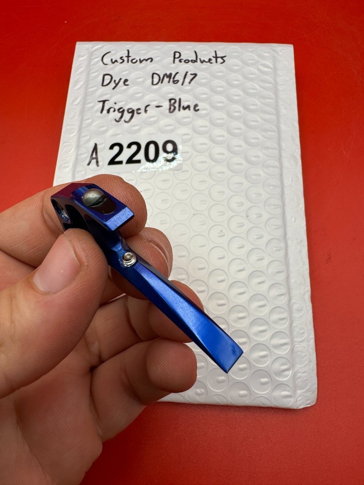 Custom Products Dye DM6/7 Trigger-Blue