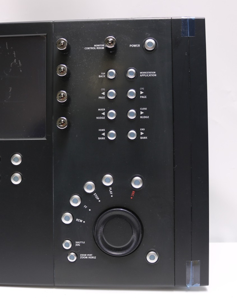 Avid Artist Control Touch Screen Control Surface with 4-Faders - READ!!!!!