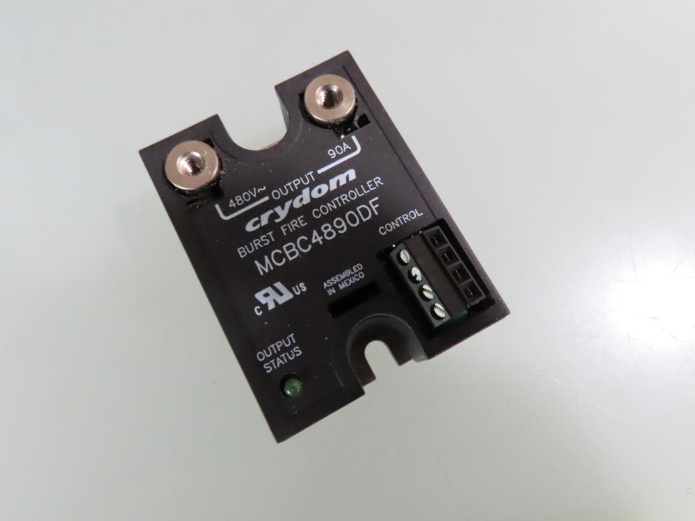 Crydom MCBC4890DFSolid State Relay Industrial Mount PM Burst-Fire Controller