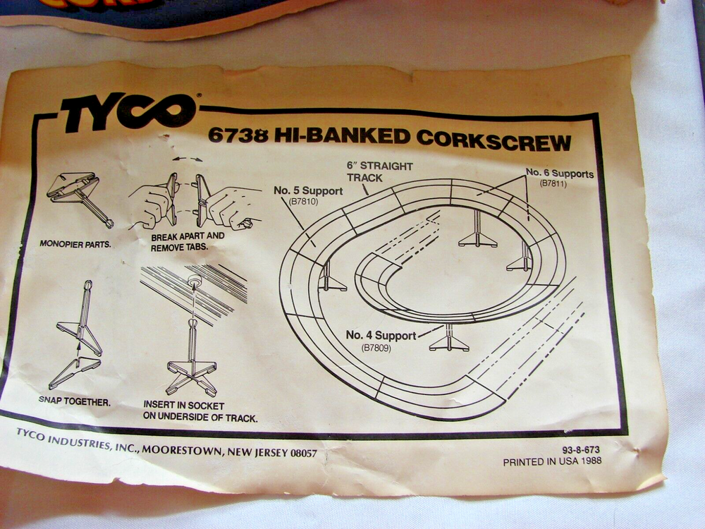 Tyco #6738 Hi-Banked Corkscrew