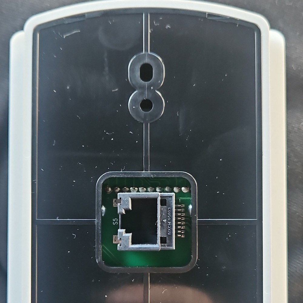 STE-8001W36 Wall-Mounted Push Button Non-Programmable Thermostat, White