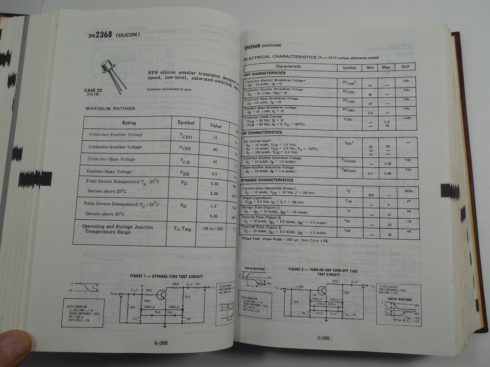 The Semiconductor Data Book by Motorola Fifth Edition 1970