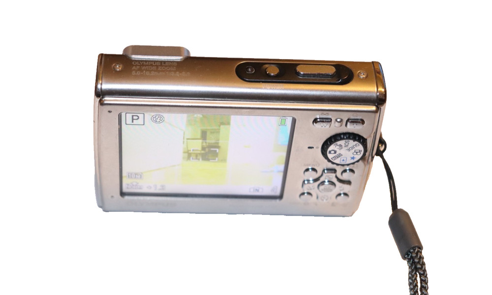 OLYMPUS - STYLUS -1030SW -10.1 MEGA PIXEL WATERPROOF CAMERA -SILVER