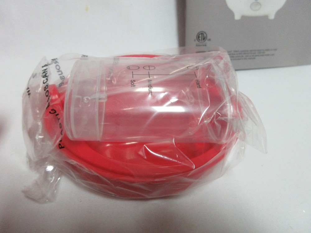 Elite Gourmet Rapid Egg Cooker – 7 Egg Capacity, Auto Shut-Off, Red