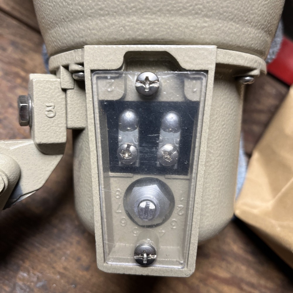 Bogen Transformer 70V, Horn Loudspeaker - Beige