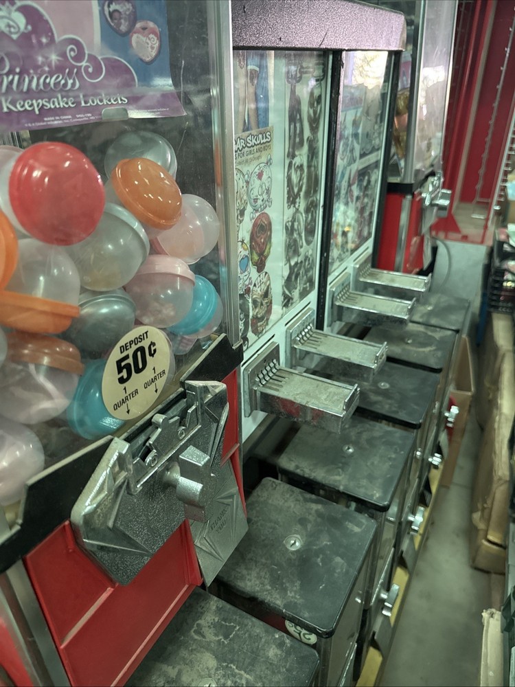Lot a vintage toy and sticker Vending Machine