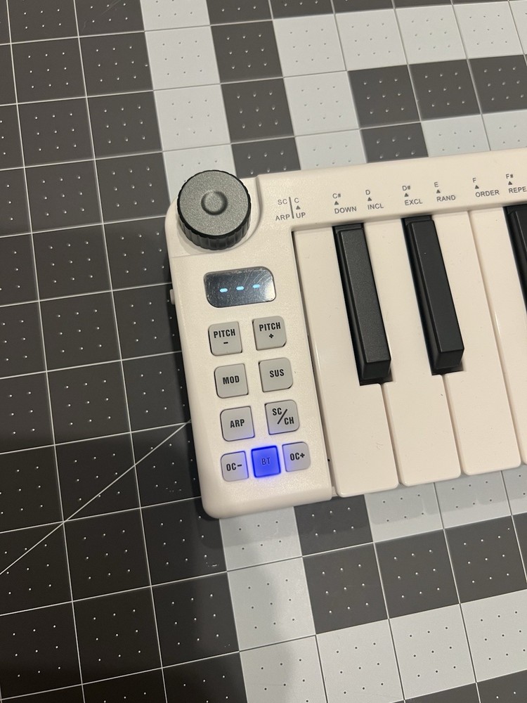 M-VAVE SMK-25 Mini MIDI Keyboard Rechargeable USB MIDI Keyboard Controller