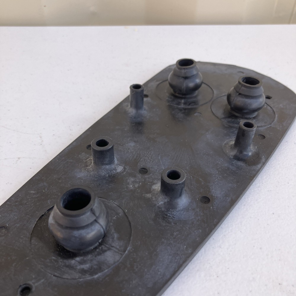 INDIAN CHIEFTAIN SPRINGFIELD CHALLENGER PURSUIT FLOORBOARD PAD Left Or Right