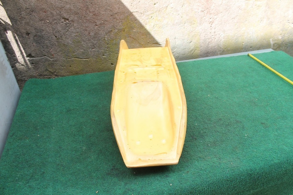 16942 HELP PLEASE UNKNOWN Seat Saddle Bench Foam Base Pad AFTERMARKET