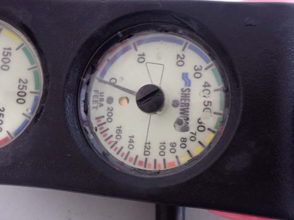 Sherwood Scuba 3 Gauge Console Tested