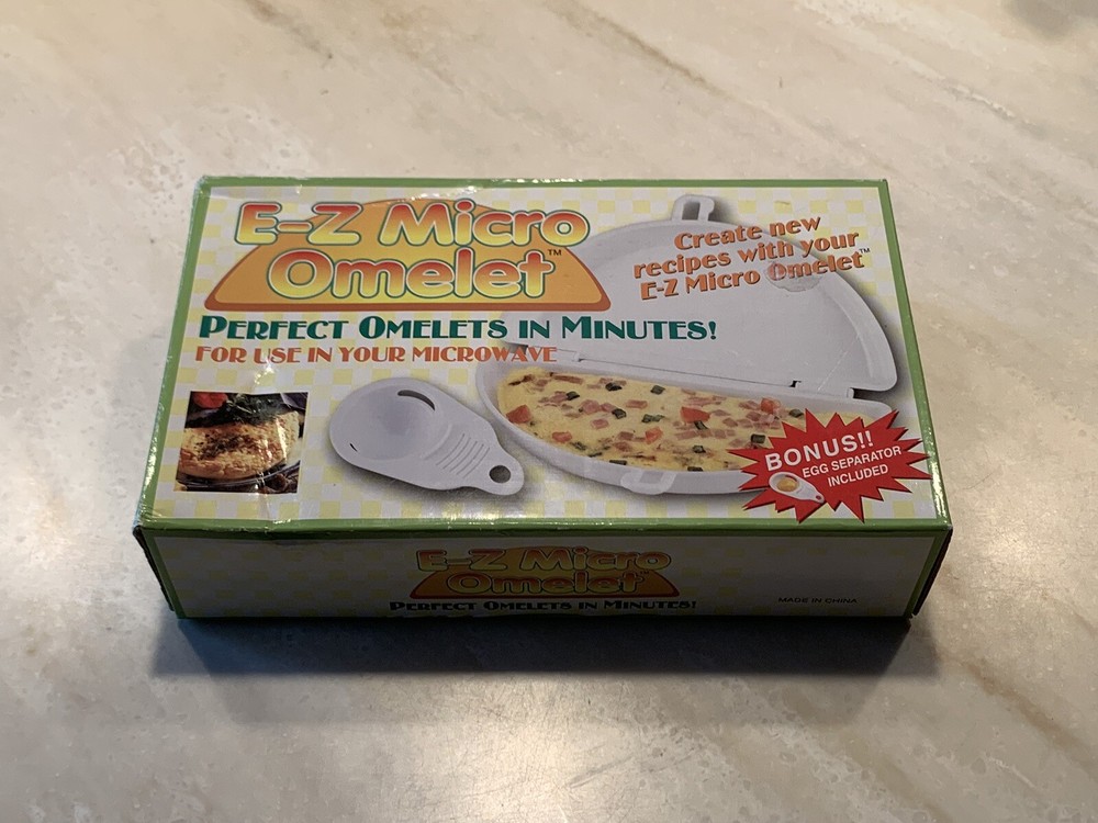 E-Z Micro Microwave Omelet Maker ~ Egg Separator Included! Perfect Omelets! New!