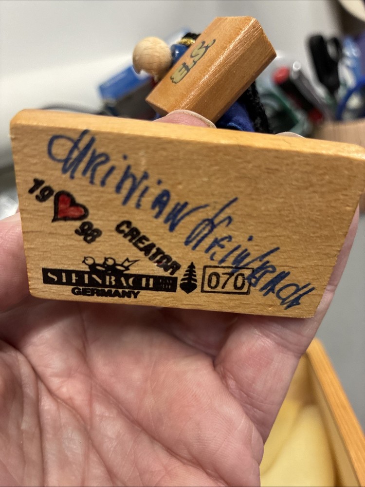 Steinbach Mini Wooden Nutcracker EBENEZER SCROOGE Christmas -signed (O)