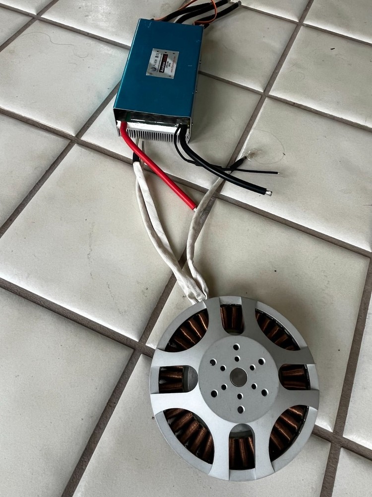 35KW brushless motor w/ 500 amp ESC