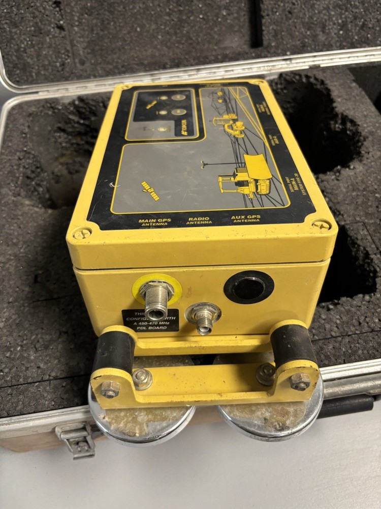 Topcon 9901 Machine Control Box & Pg-a3 Antenna
