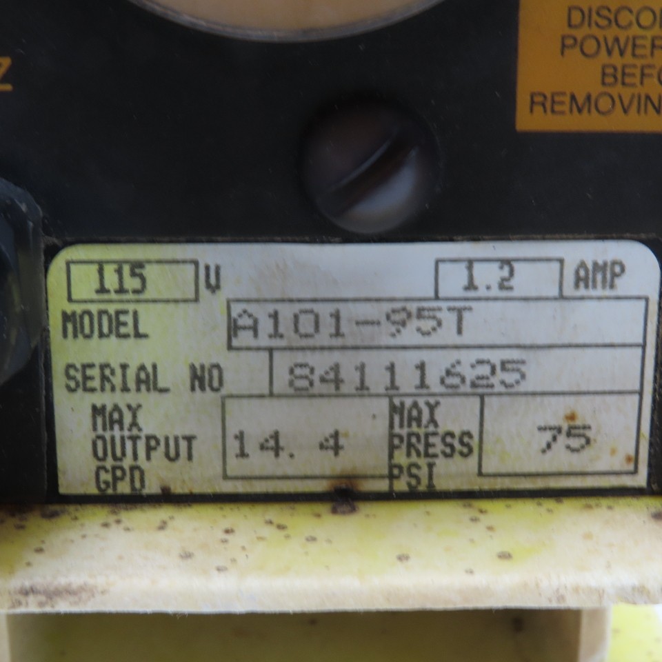 Liquid Metronics A101-95T 115V Adjustable Metering Dosing Pump 14.4GPD Max