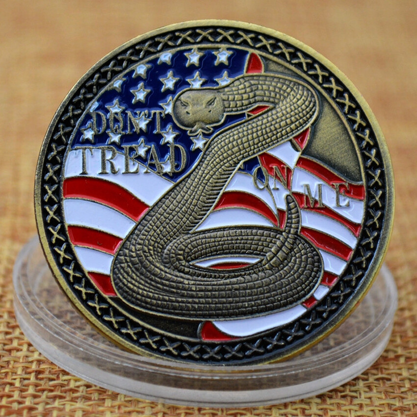 US Constitution The Second 2ND Amendment Don't Tread On Me Challenge Coin