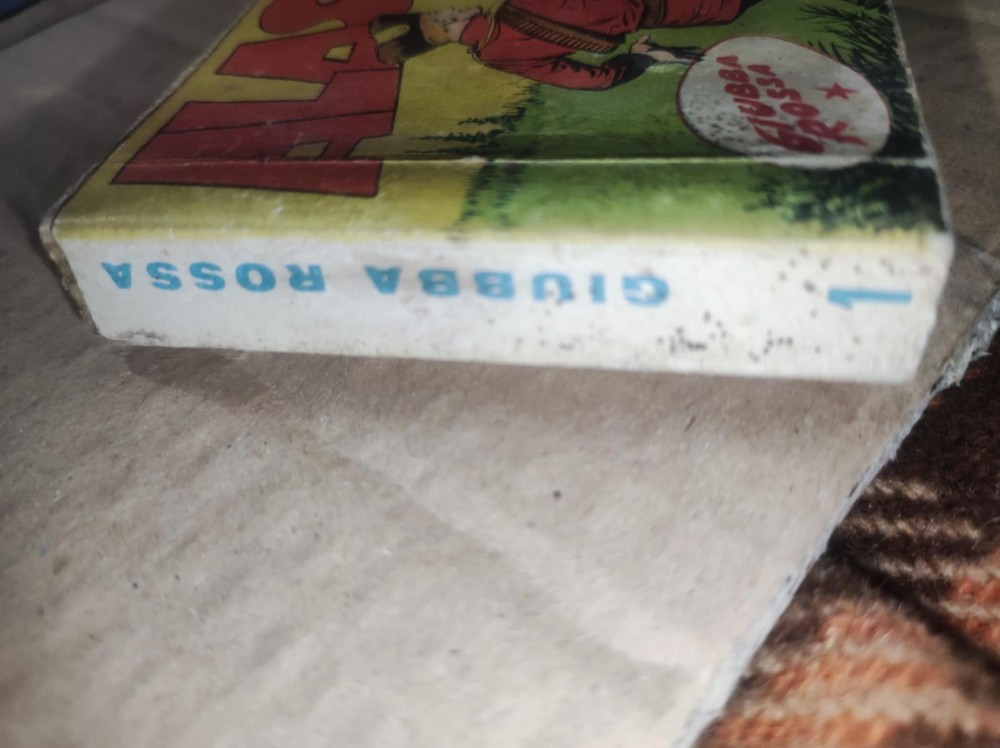 ALASKA RED JACKET STRIP COLLECTION