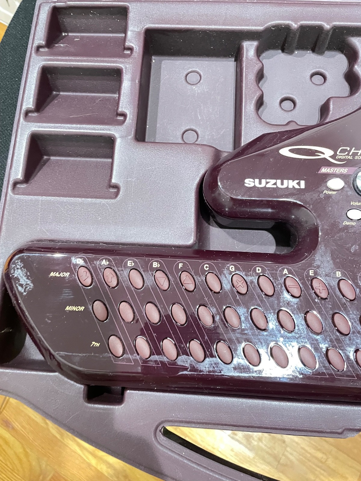 Suzuki QChord QC-1 Digital Guitar Keyboard with case