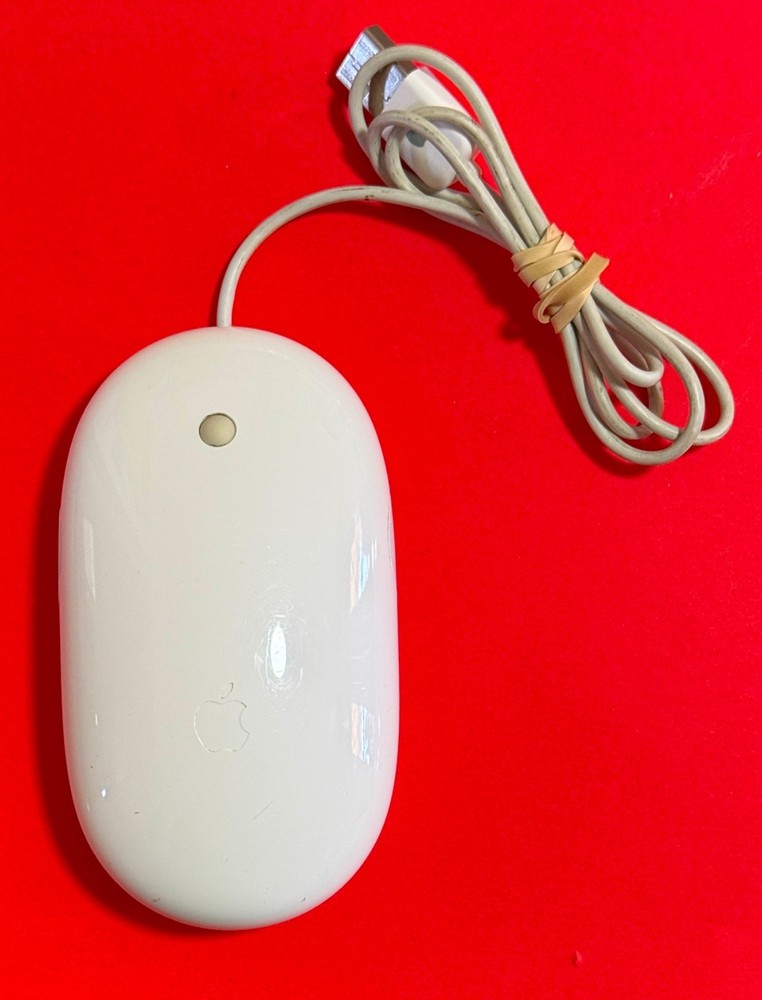 Beautiful Apple A1152 MB112LL/B Wired Apple Mouse Fully Tested Works Great!!!