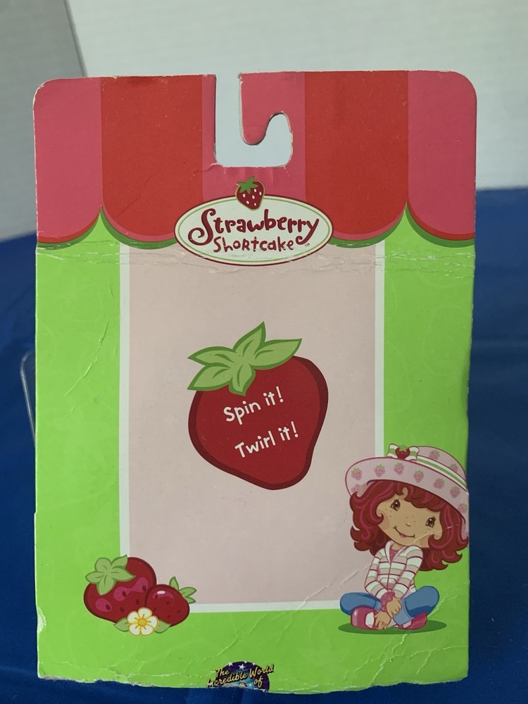 Strawberry Shortcake Seashell Surprise Light Up Yo-Yo