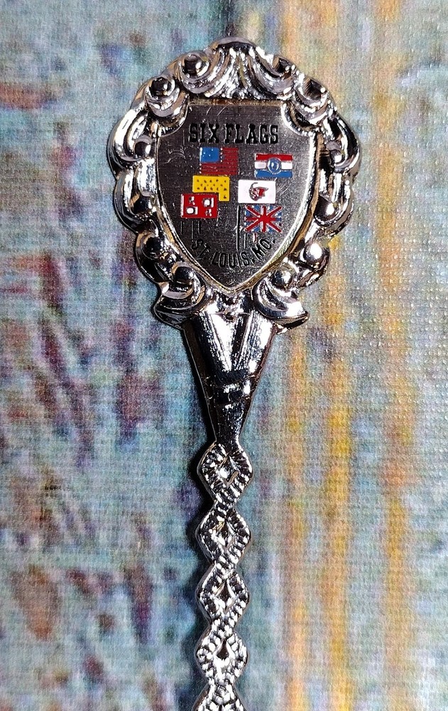 Six Flags St. Louis Missouri Souvenir Spoon