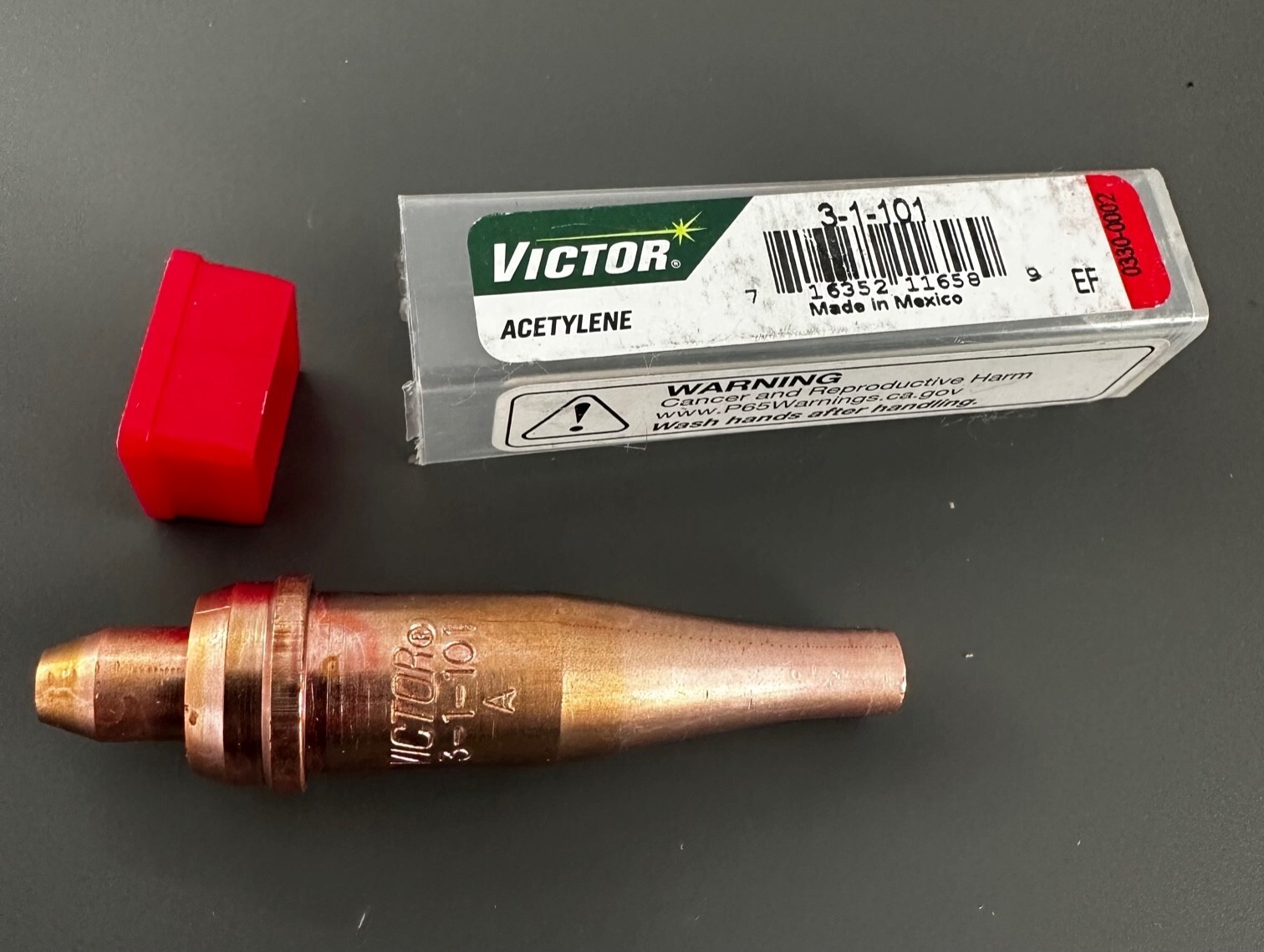 VICTOR Cutting Torch Set CA2460+, 315FC+and 2 Tips. NEW NEVER USED