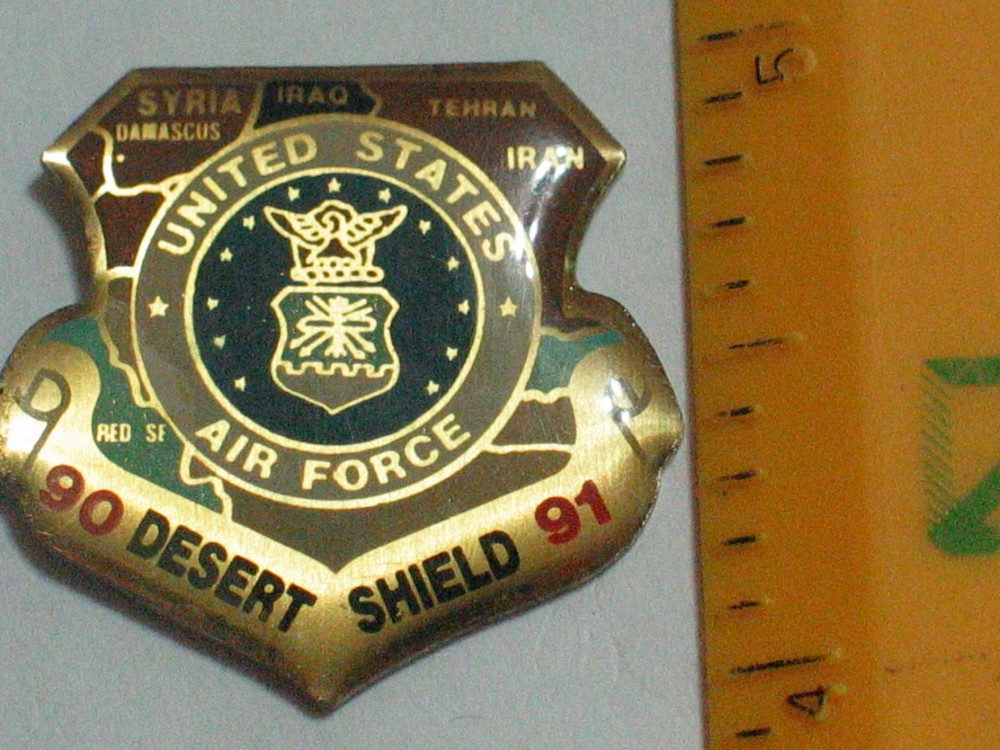 Desert Storm Pin, 1990-1991 era,   (131)(**)