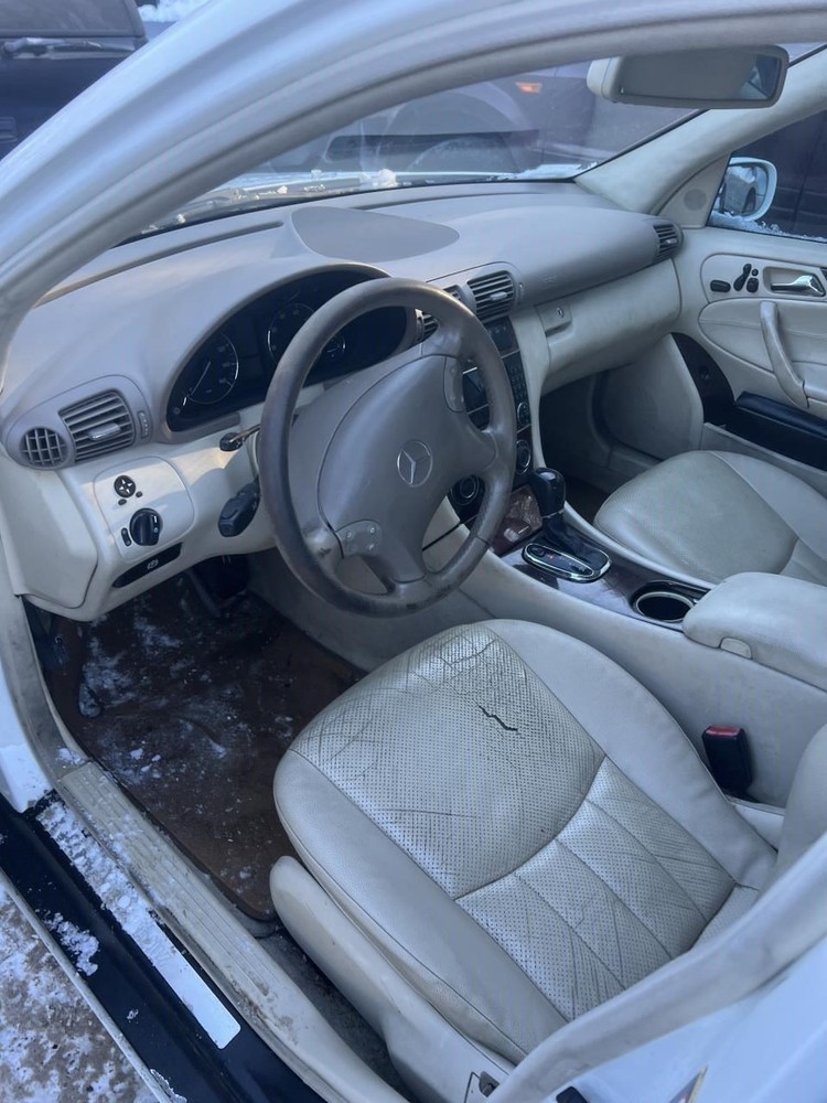 C320 2005 Rear View Mirror OEM