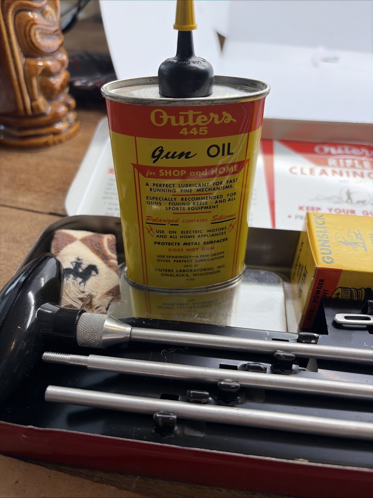 VTG Outers Gunslick No. 477 Rifle Cleaning Kit 22 In Original Box Red Tin (13)