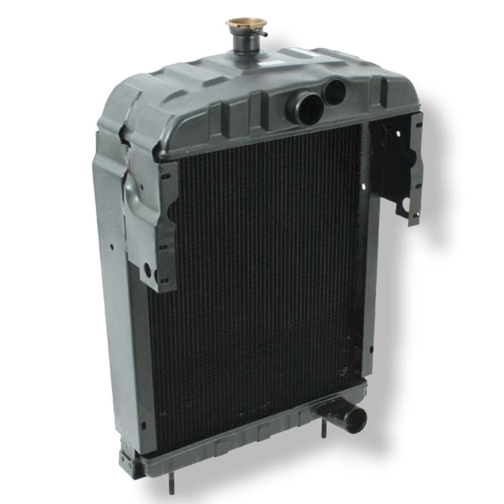 Tractor Radiator Fits IH Farmall 400 450 Models OE# 361416R93 361417R9