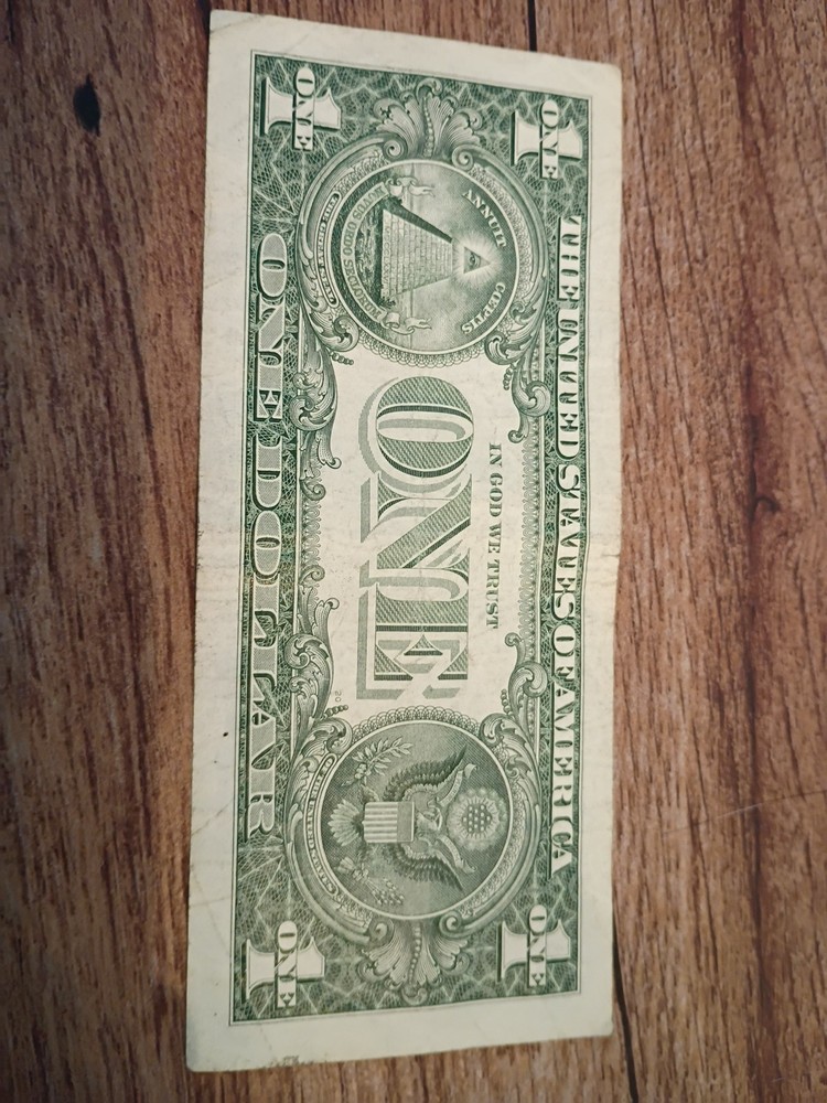 2017 Star Note $1 G00857474*