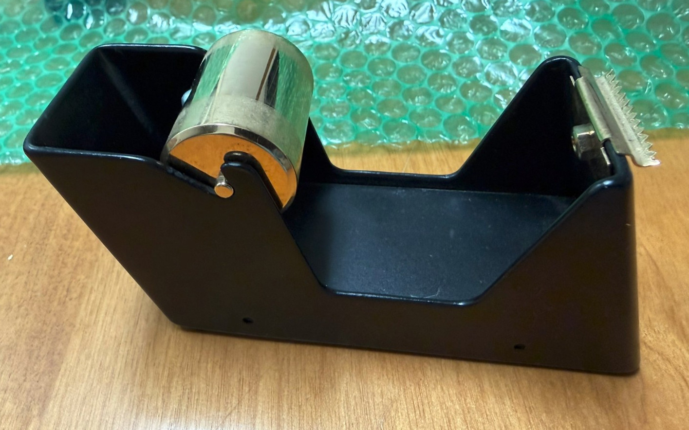 El Casco Tape Dispenser M-800 Excellent Condition